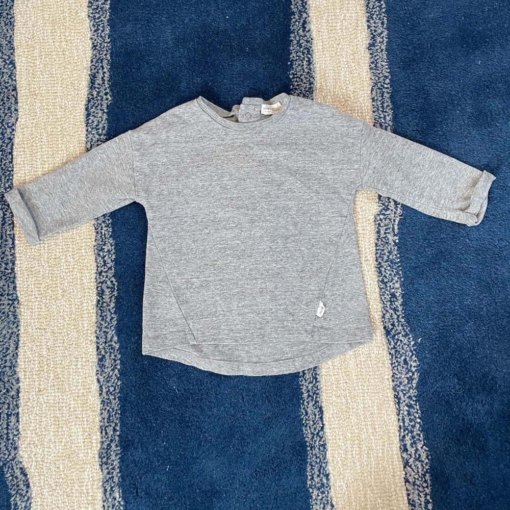 Miles baby boy gray long sleeve shirt with cuffed sleeve, size 9m
